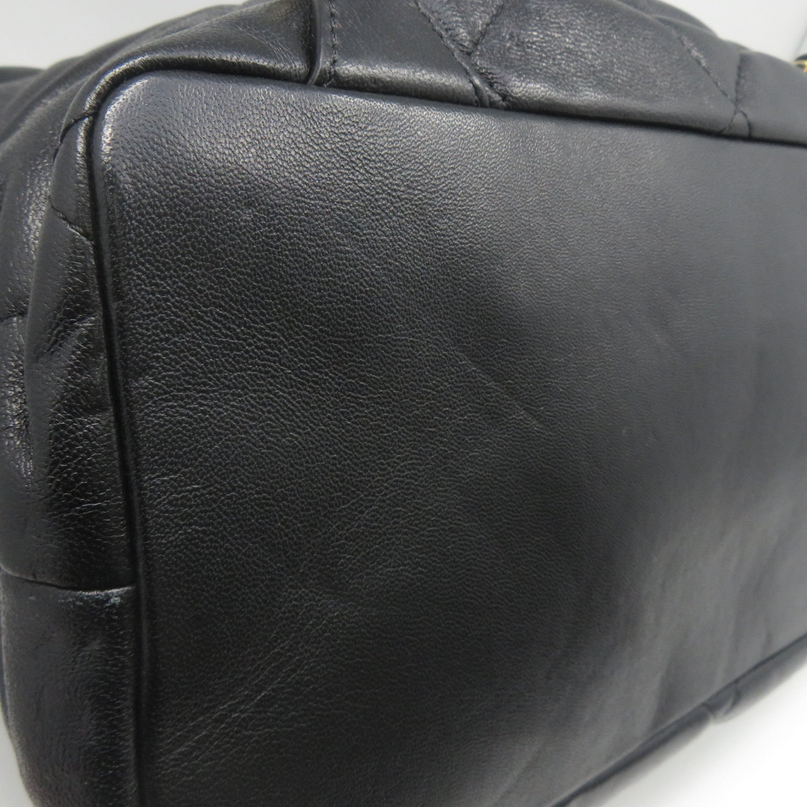 CHANEL 菱格牛皮皮革Backpack金扣背包黑色