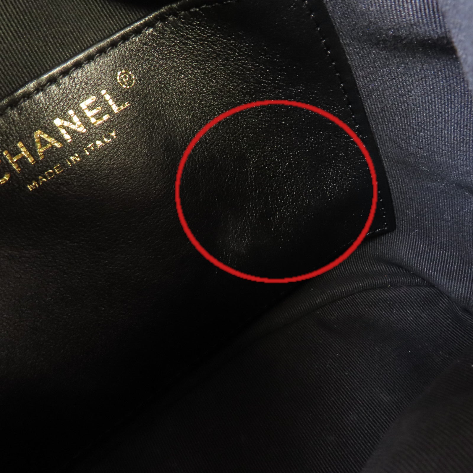 CHANEL 菱格牛皮皮革Small Bucket Bag金扣鏈帶肩背袋黑色