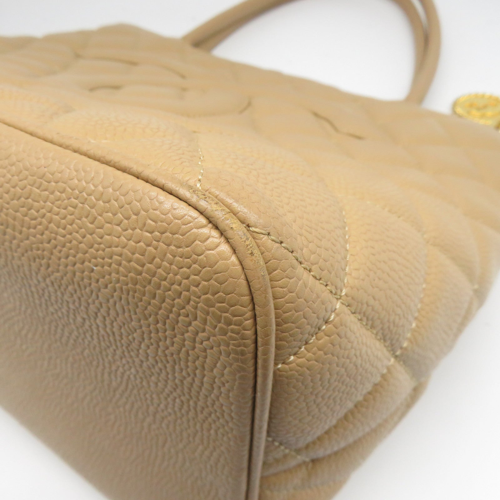 CHANEL 菱格牛皮皮革Shoulder Bag金扣肩背袋米色