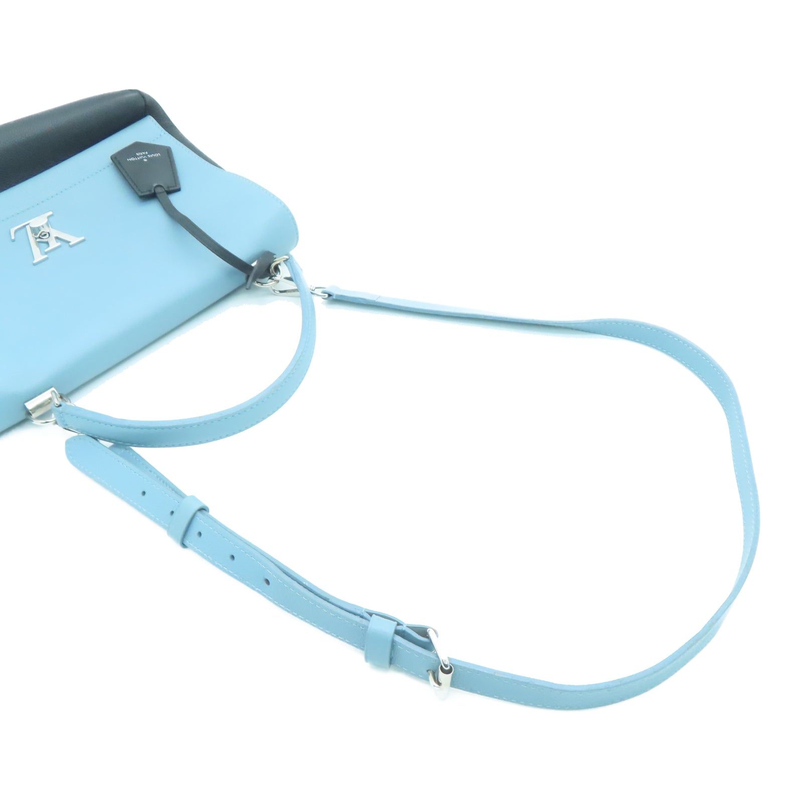LOUIS VUITTON 牛皮皮革Lockme ll银扣肩背袋蓝色