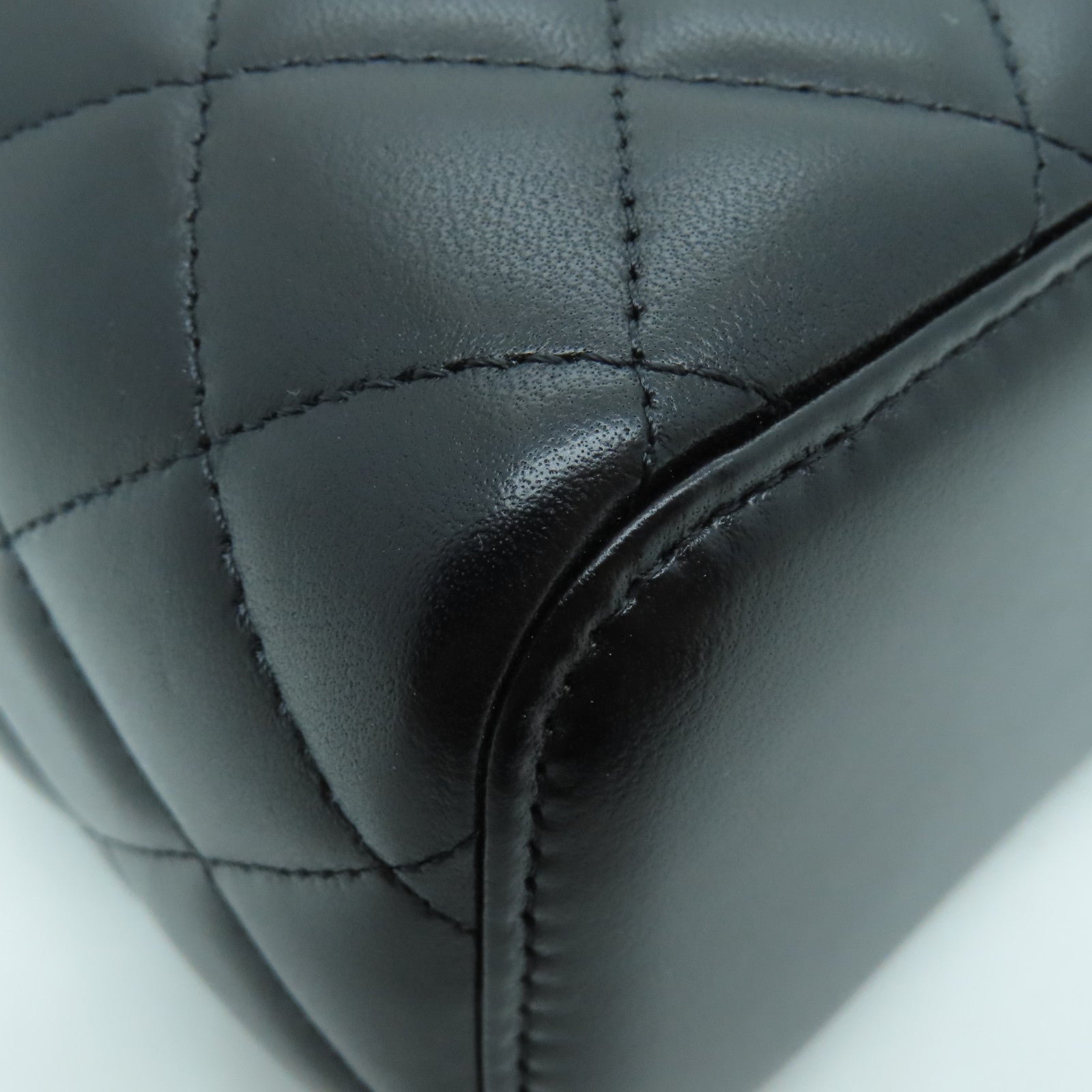 CHANEL 羊皮皮革Chain Shoulder Bag金扣鏈帶肩背袋黑色