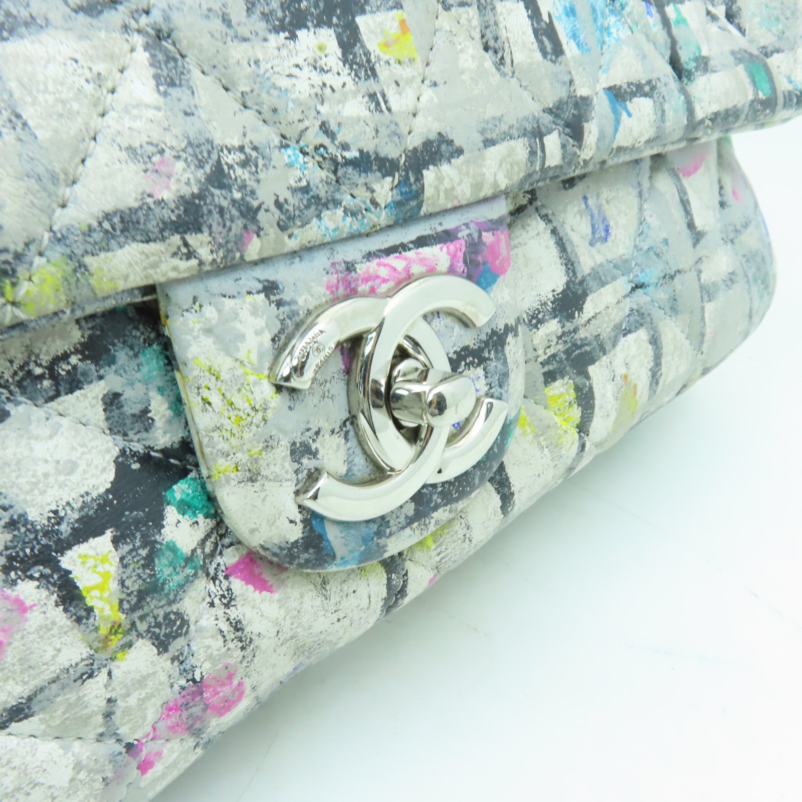 CHANEL 菱格牛皮皮革Chian Shoulder Bag銀扣鏈帶肩背袋白色/彩色