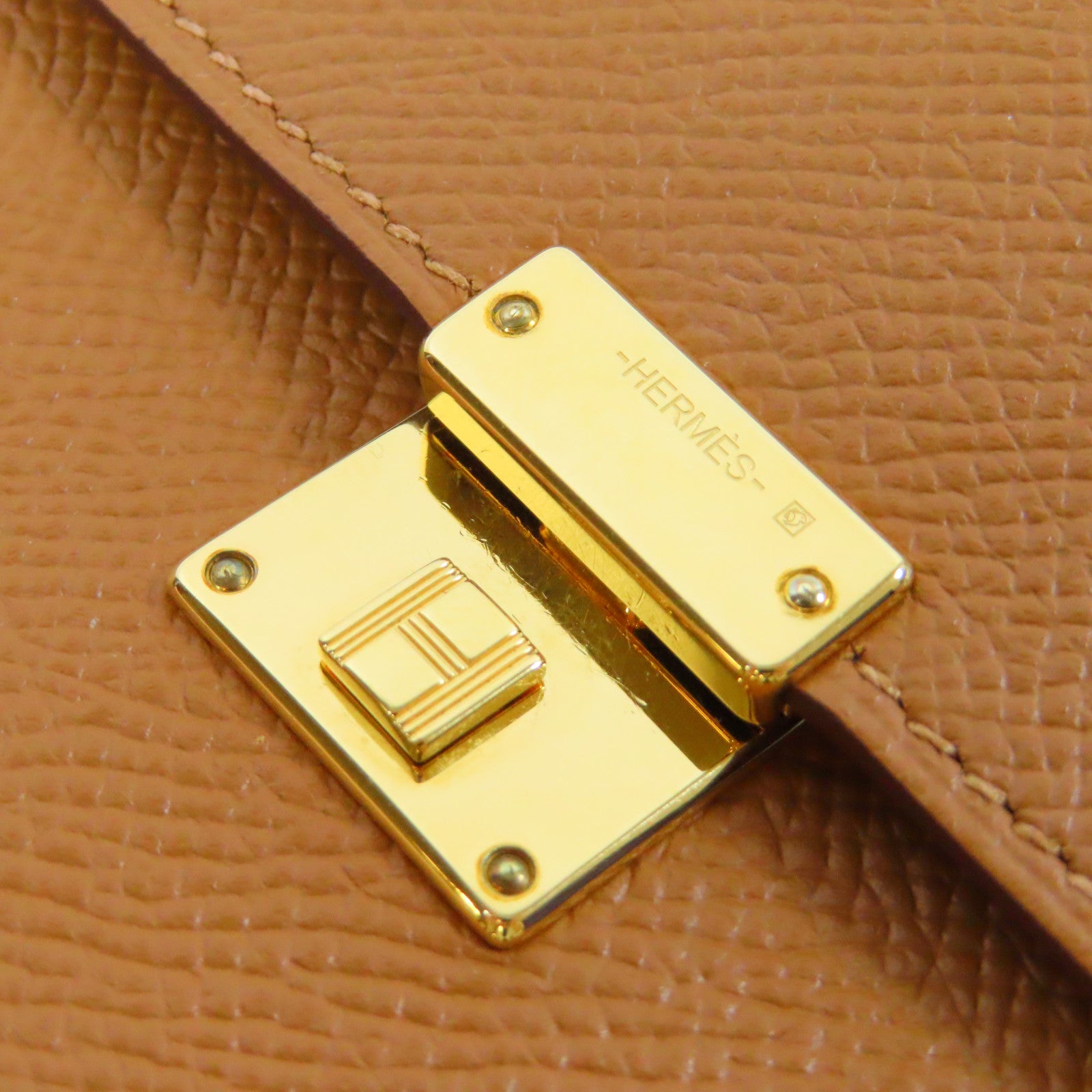 HERMES Epsom皮革Clic 16金扣肩背袋Gold經典駝色