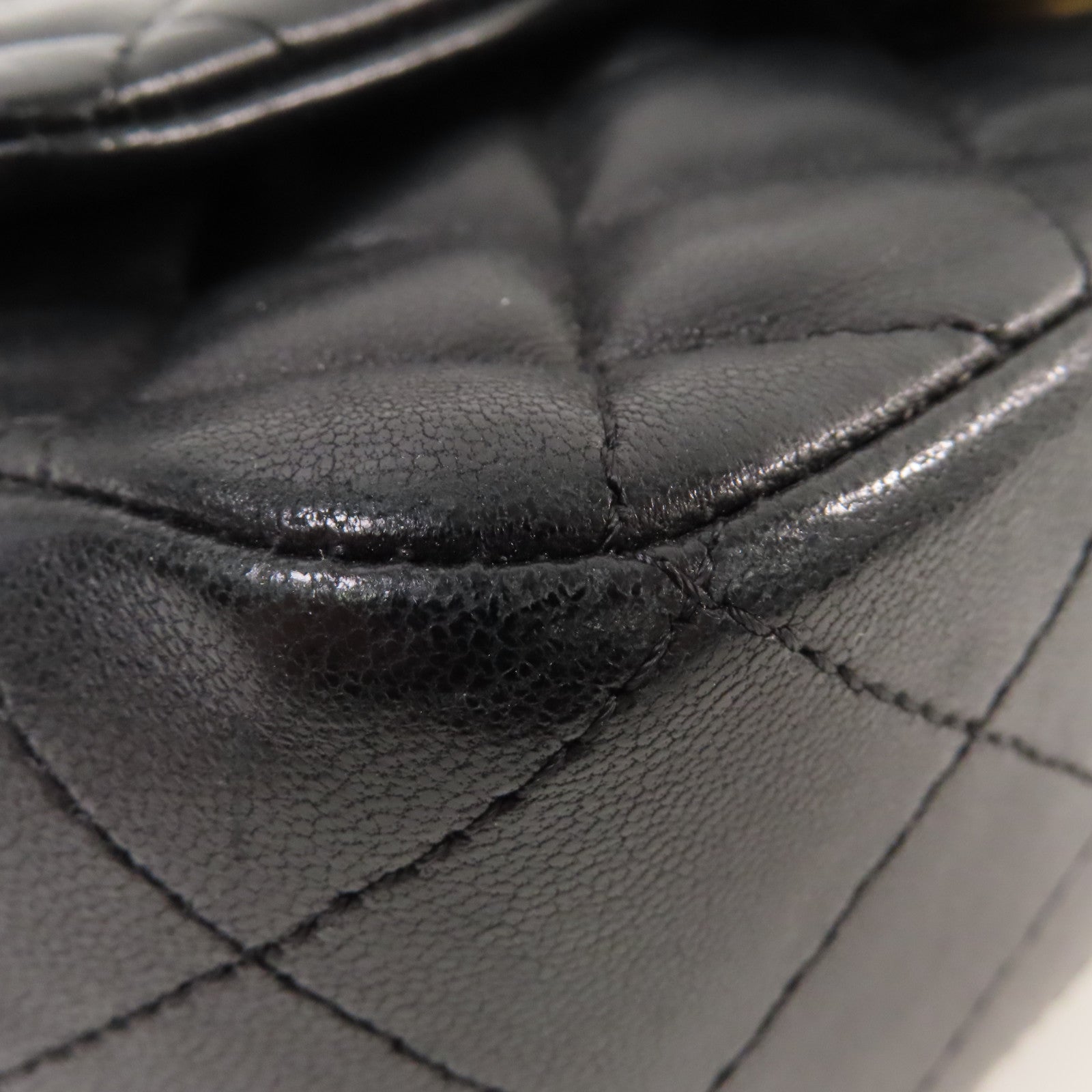 CHANEL 菱格羊皮皮革Chain Shoulder Bag金扣鏈帶肩背袋黑色