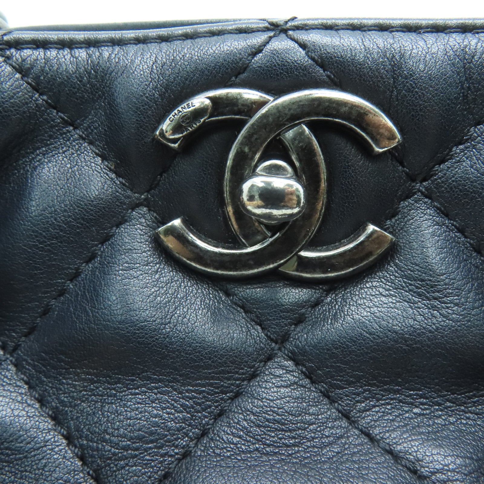 CHANEL [Sharp Discount] Lingge Cowhide Leather 2 Way Shoulder Silver Buckle Handle Shoulder Back Dual-purpose Bag Black