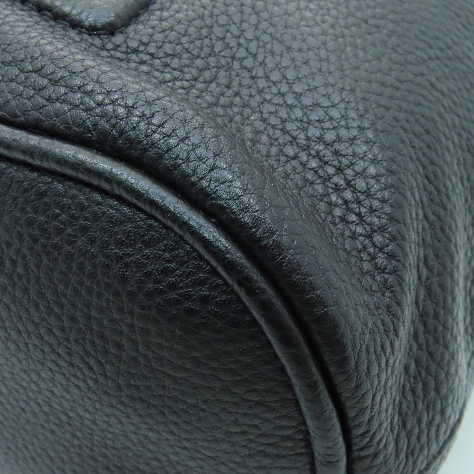 KARL LAGERFELD 牛皮皮革Bucket Bag鏈帶肩背袋黑色