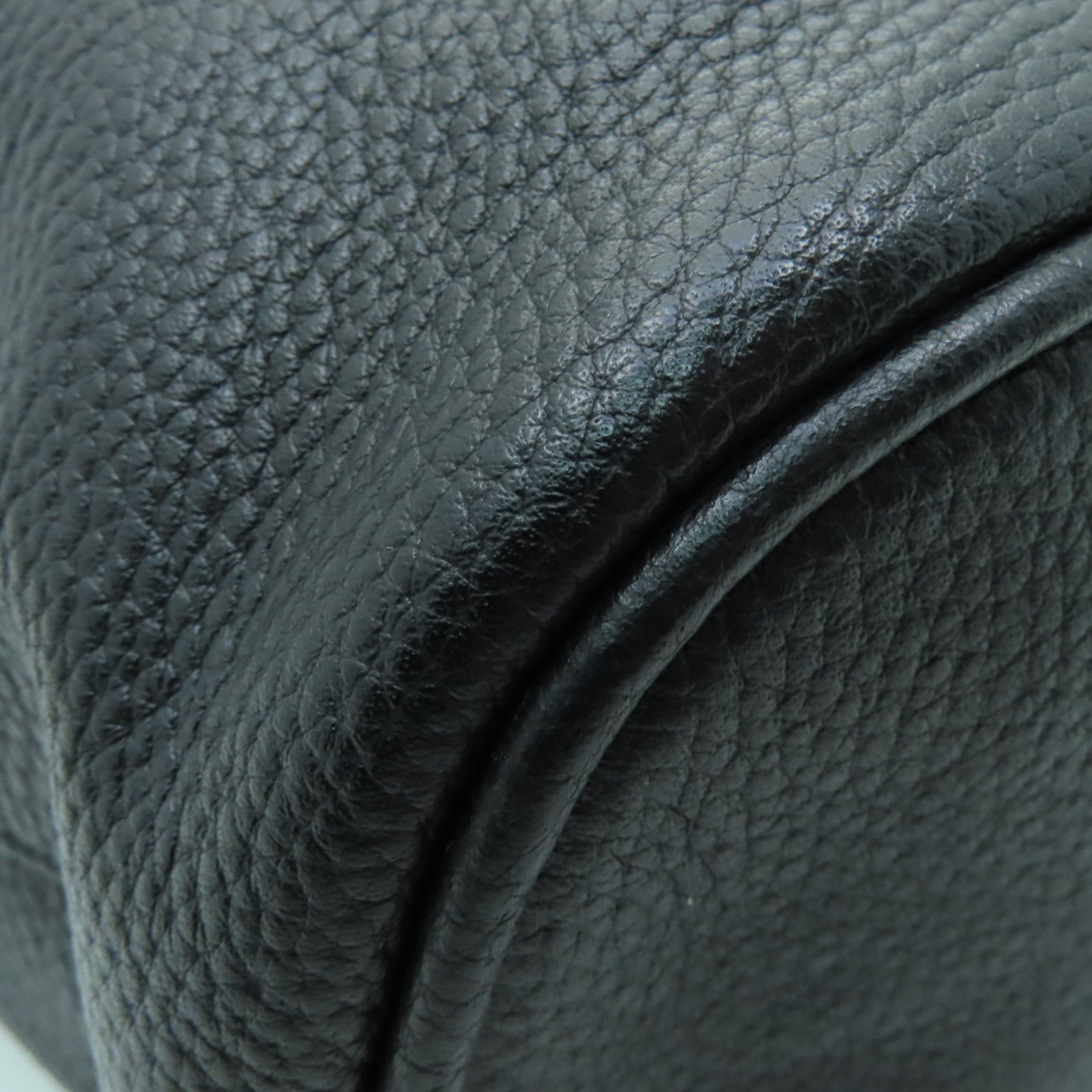 KARL LAGERFELD 牛皮皮革Bucket Bag鏈帶肩背袋黑色