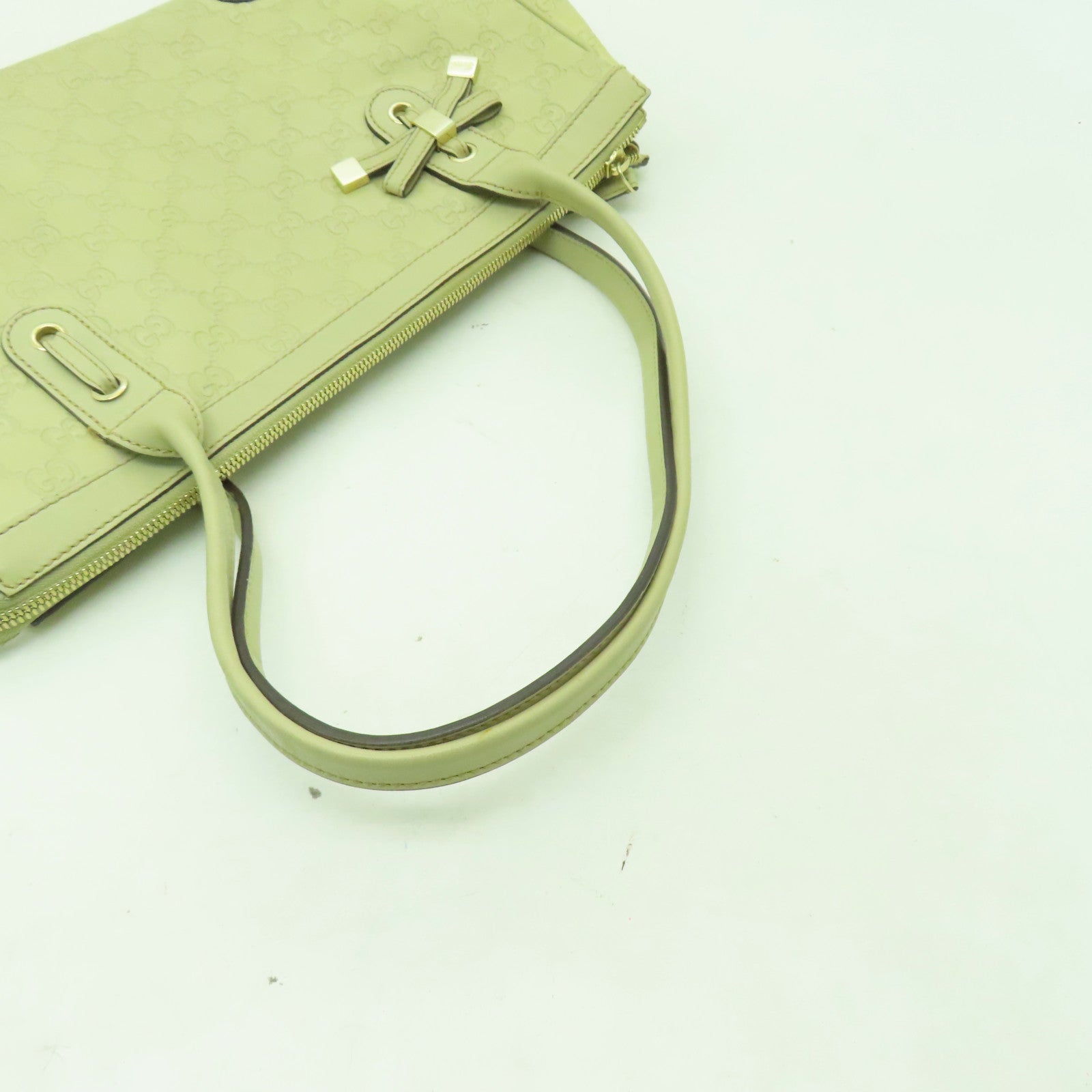 GUCCI 牛皮皮革Shoulder Bag金扣肩背袋白色