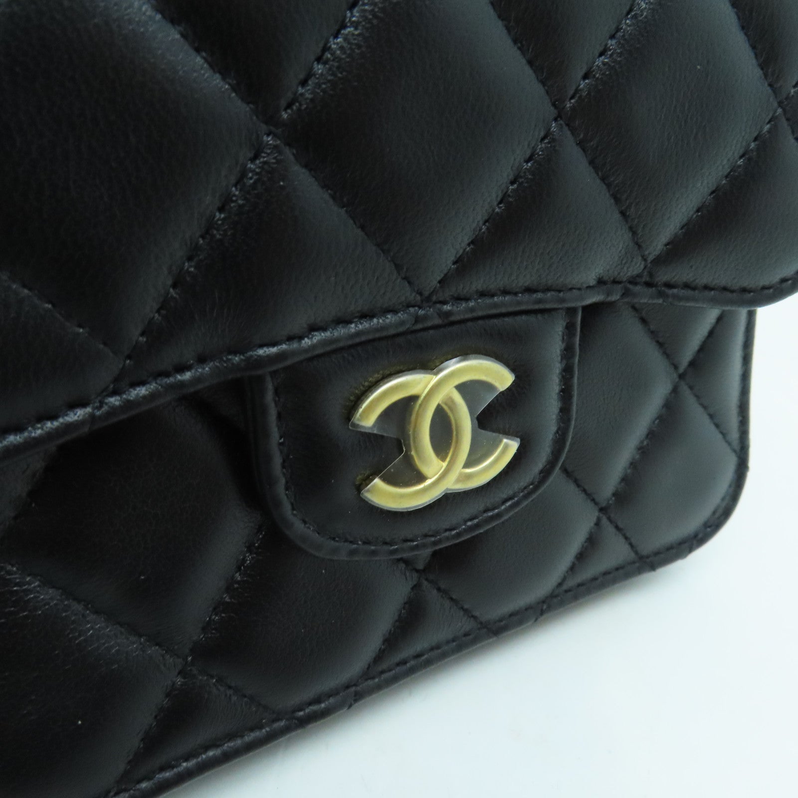 CHANEL 羊皮皮革Flap Coin Purse With Chain金扣鏈帶肩背袋黑色