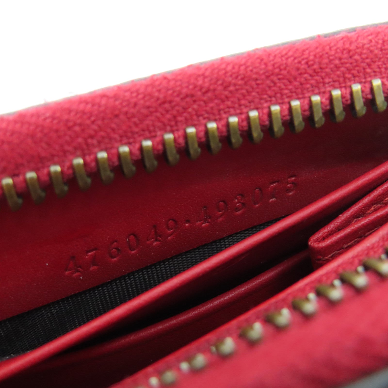 GUCCI 涂层帆布Long Wallet长钱包米色/红色