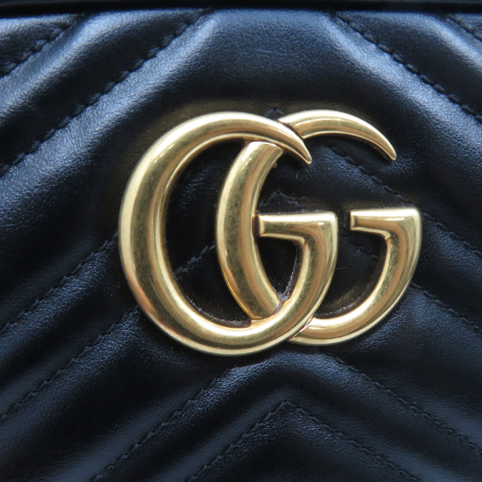 GUCCI 牛皮皮革GG Marmont金扣肩背袋黑色