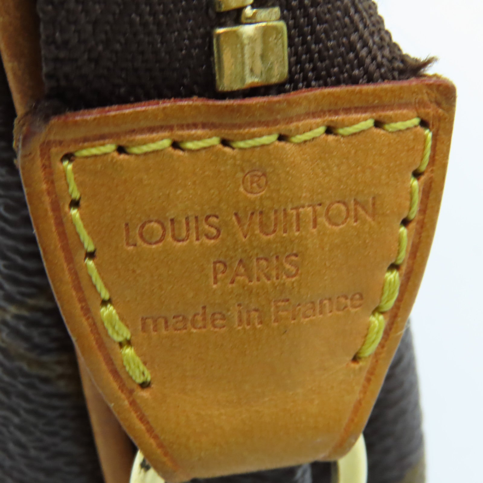 LOUIS VUITTON Monogram Eva Shoulder Bag金扣手挽袋啡色