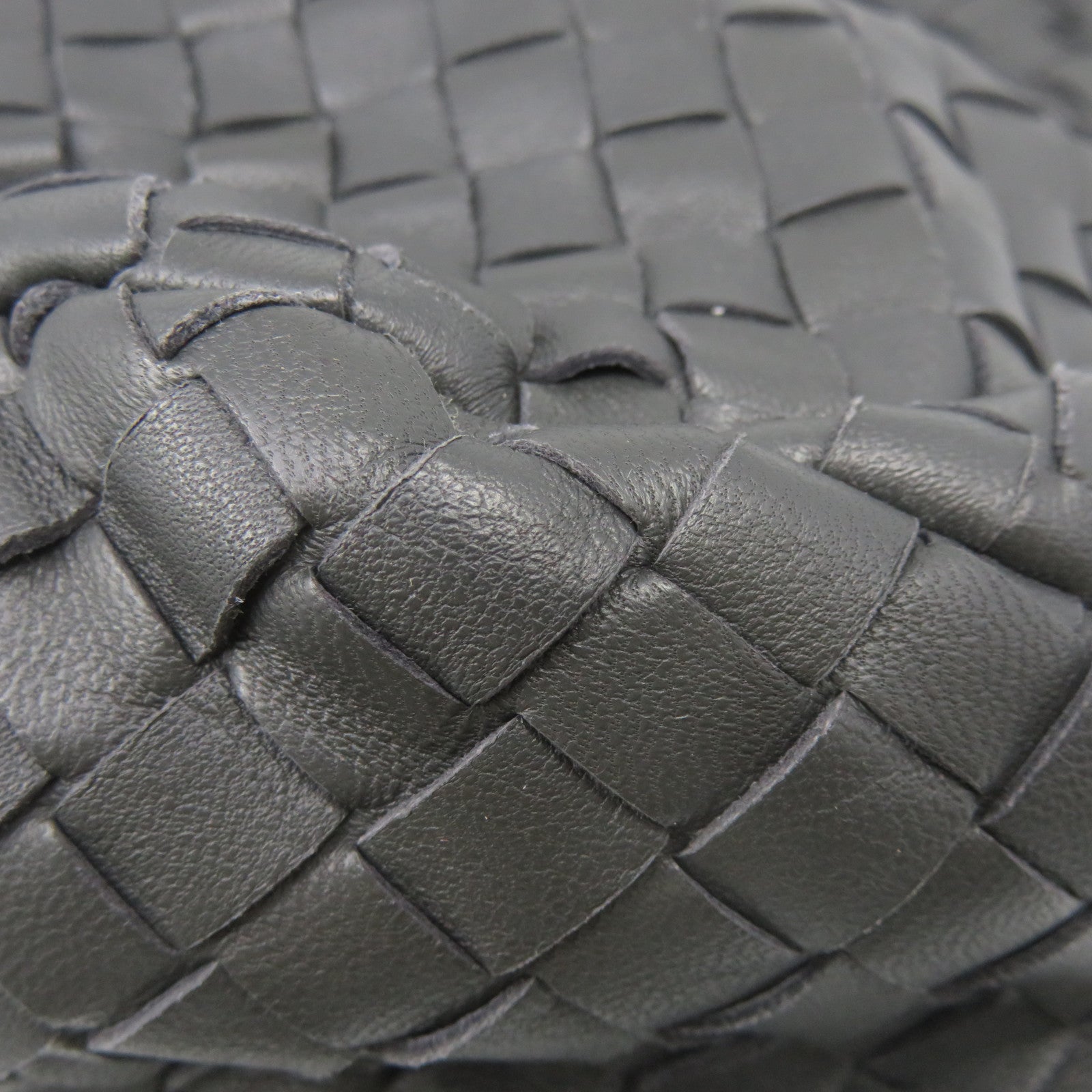 BOTTEGA VENETA 織紋皮革Shoulder Bag肩背袋碳灰色