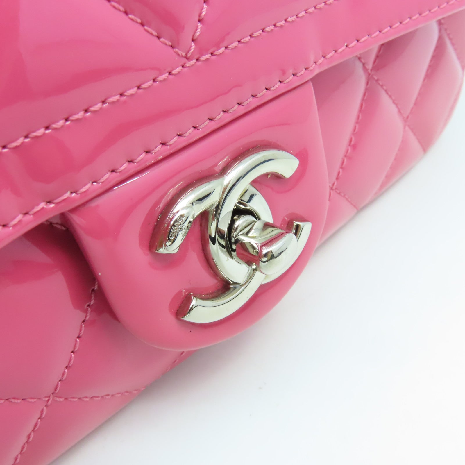 CHANEL 【激減優惠】菱格漆皮皮革Chain Shoulder Bag銀扣鏈帶肩背袋粉紅色