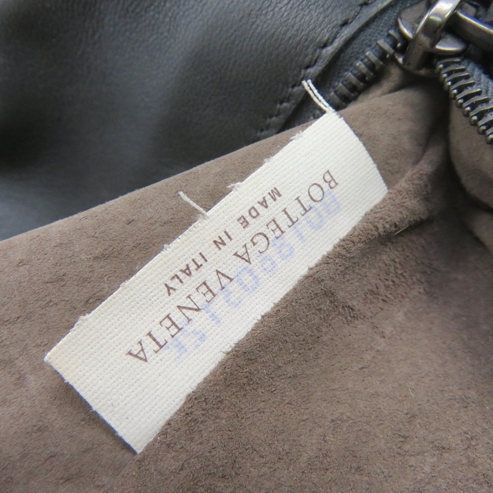 BOTTEGA VENETA 織紋皮革Shoulder Bag肩背袋碳灰色