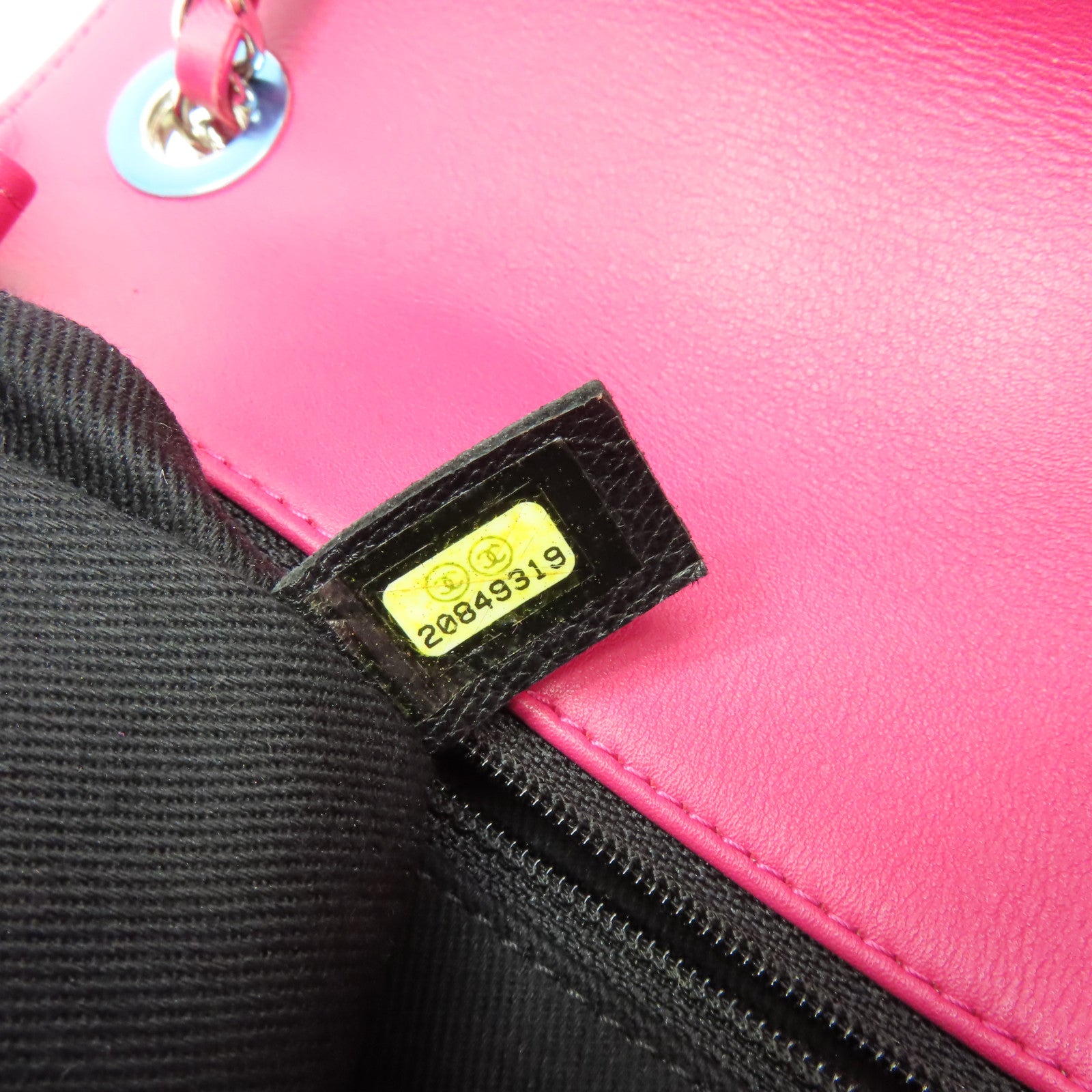 CHANEL 【激減優惠】菱格漆皮皮革Chain Shoulder Bag銀扣鏈帶肩背袋粉紅色