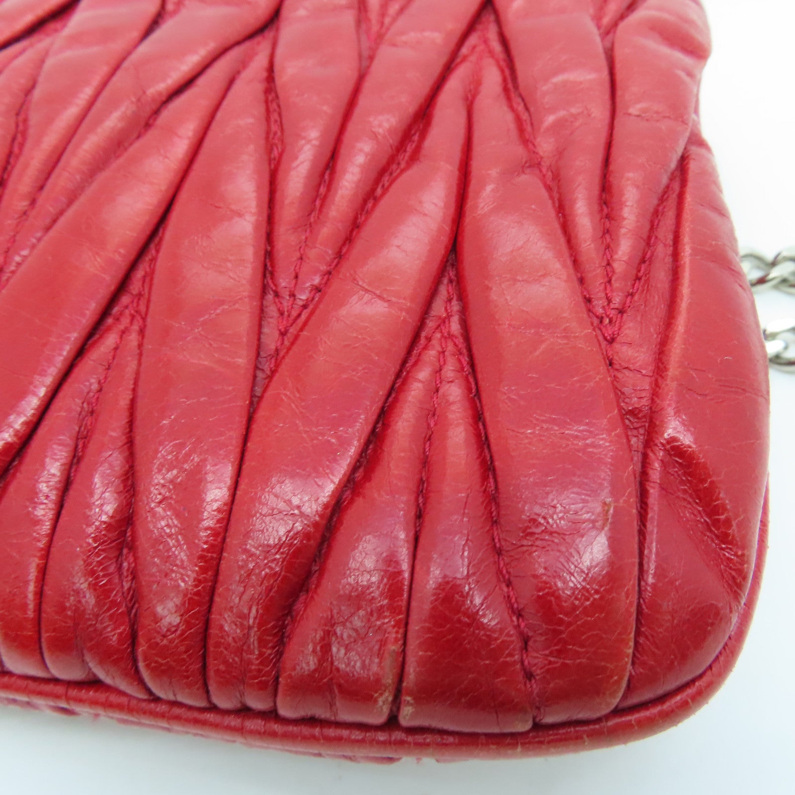 Miu Miu 【激减优惠】羊皮皮革Shoulder Bag银扣链带肩背袋红色