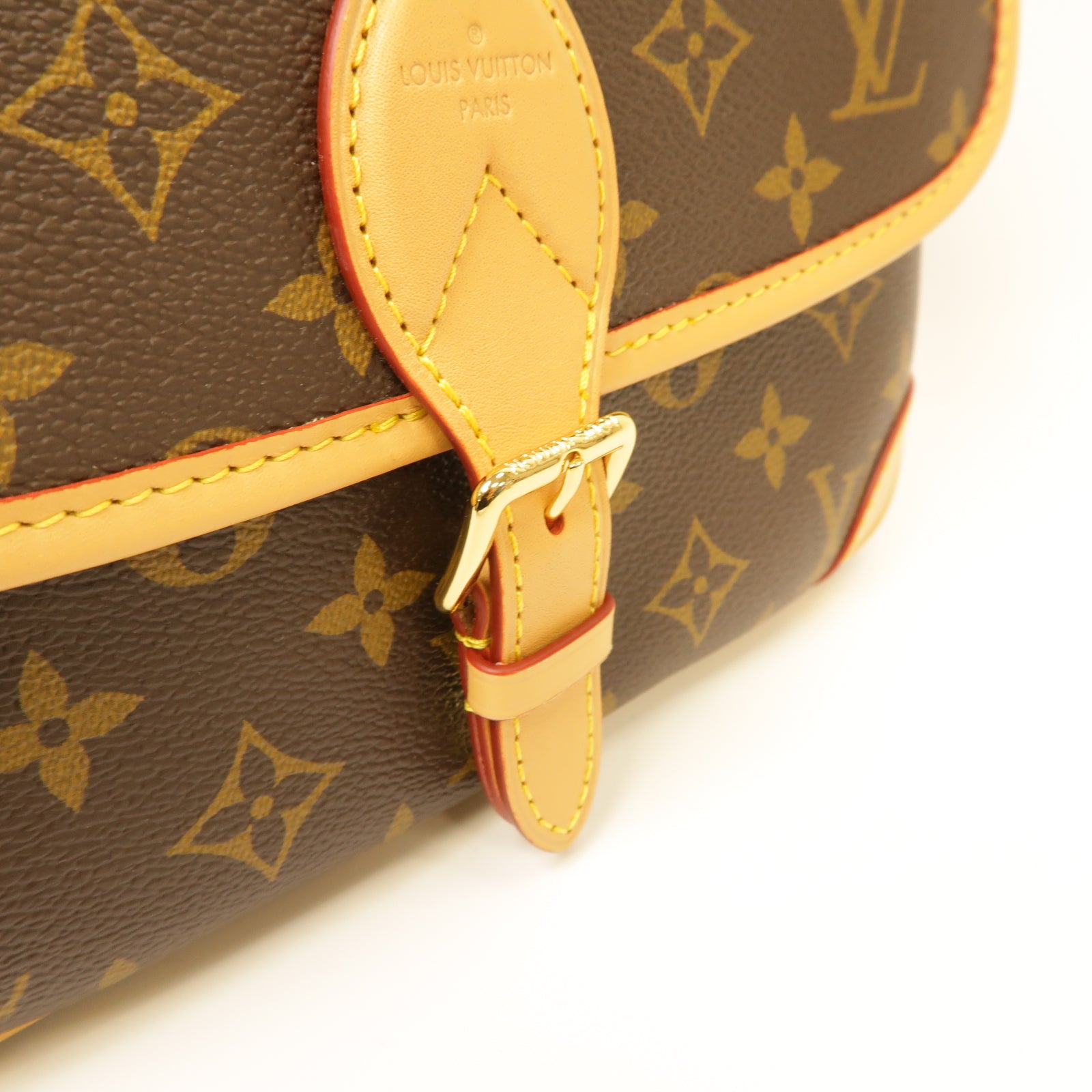 LOUIS VUITTON Monogram Diane金扣肩背袋棕色