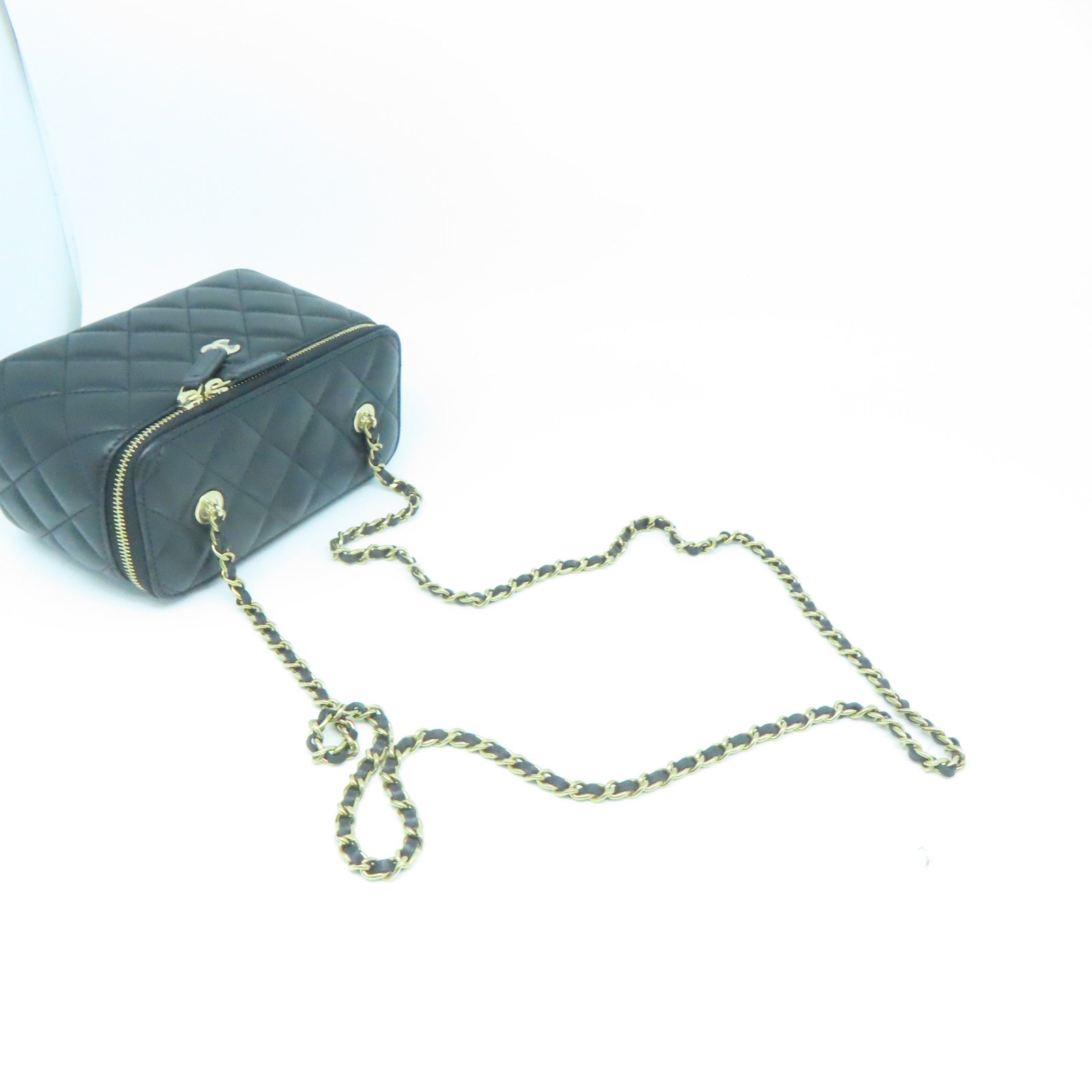 CHANEL 菱格羊皮皮革Vanity Bag银扣链带肩背袋黑色