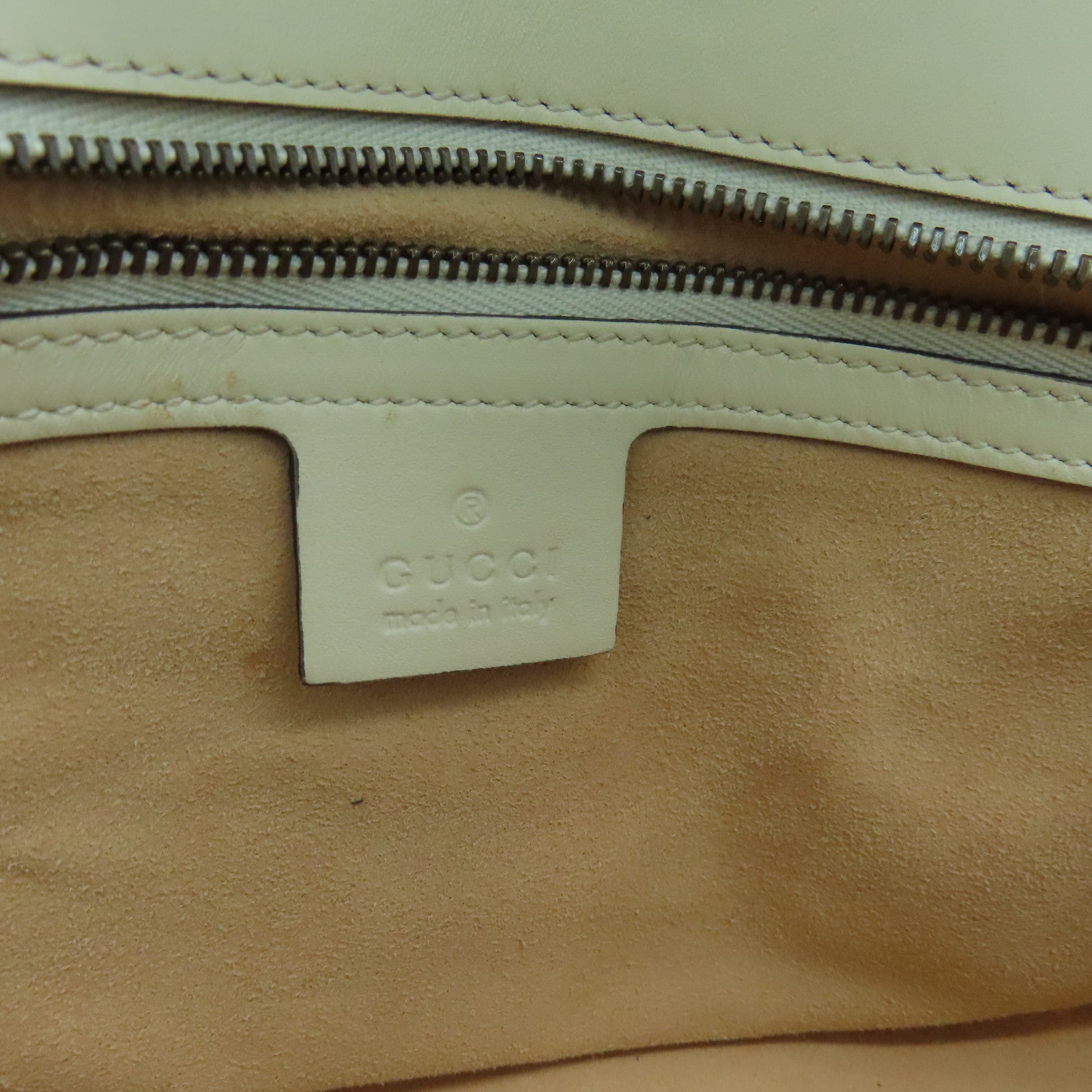 GUCCI 牛皮皮革GG Marmont鏈帶肩背袋金扣白色/紅色