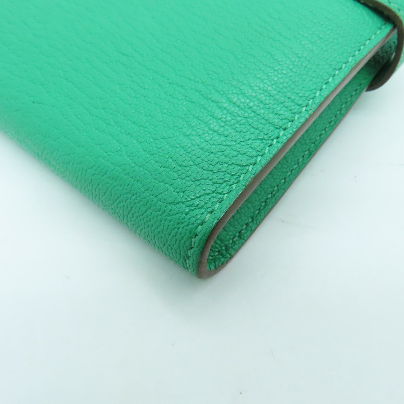 HERMES Chevre Leather Kelly Wallet Silver Buckle Long Wallet Bamboo Green