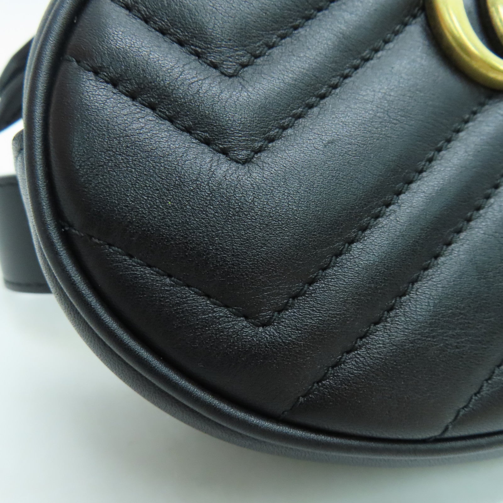 GUCCI 牛皮皮革GG Marmont金扣腰包黑色