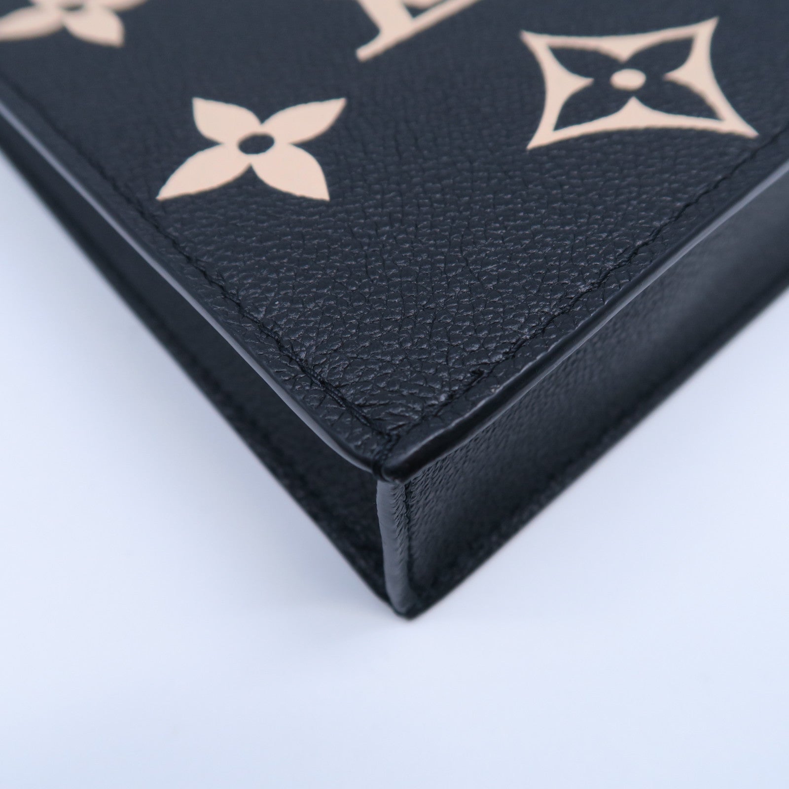 LOUIS VUITTON Monogram Empreinte Petit Sac Plat金扣手挽肩背兩用袋黑色