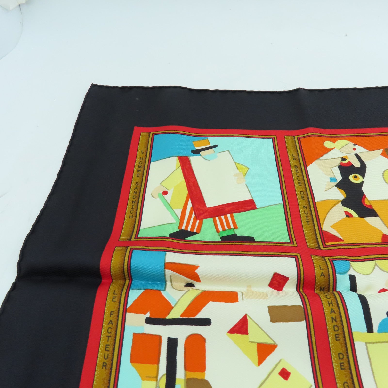HERMES Silk Scarf Black/Color