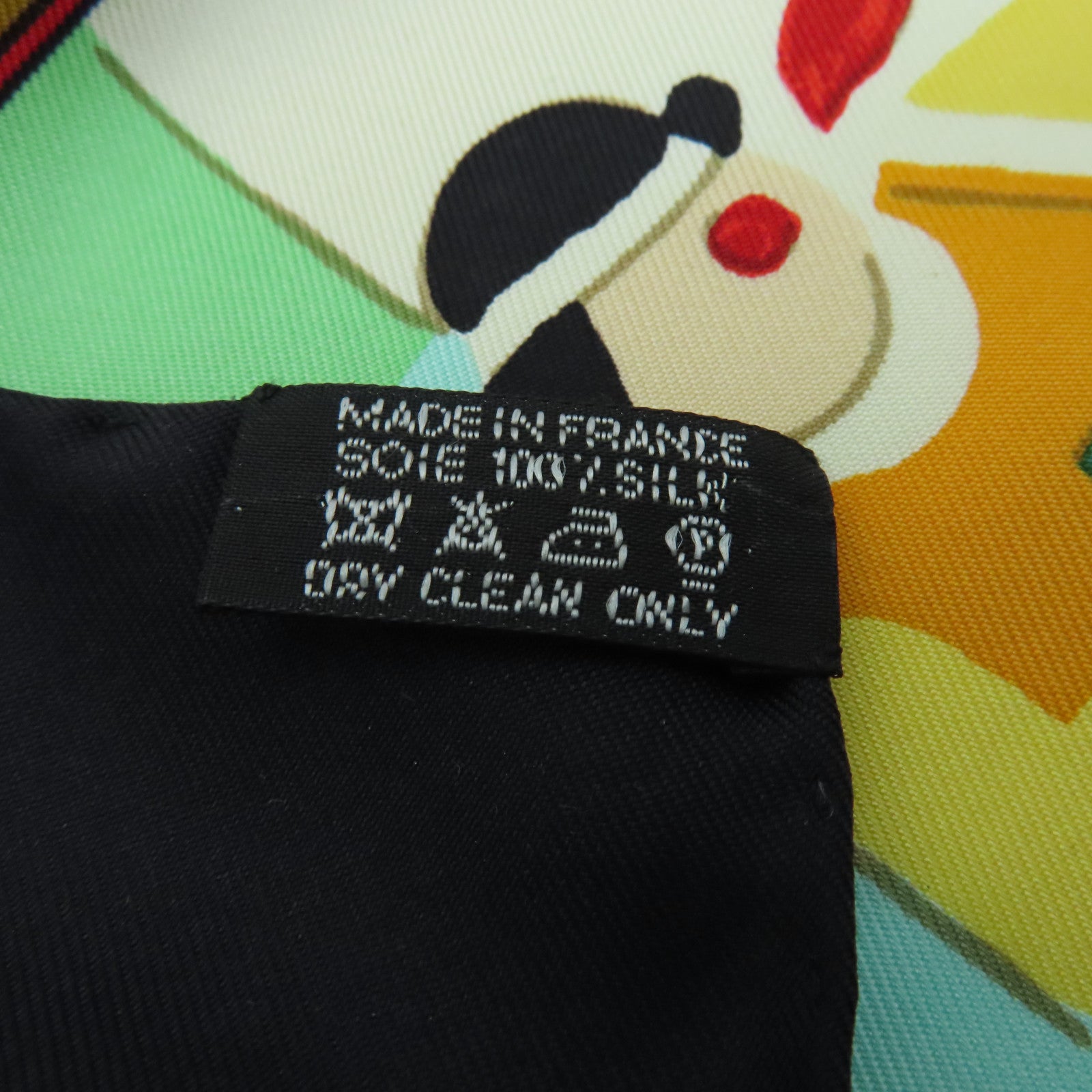 HERMES Silk Scarf Black/Color