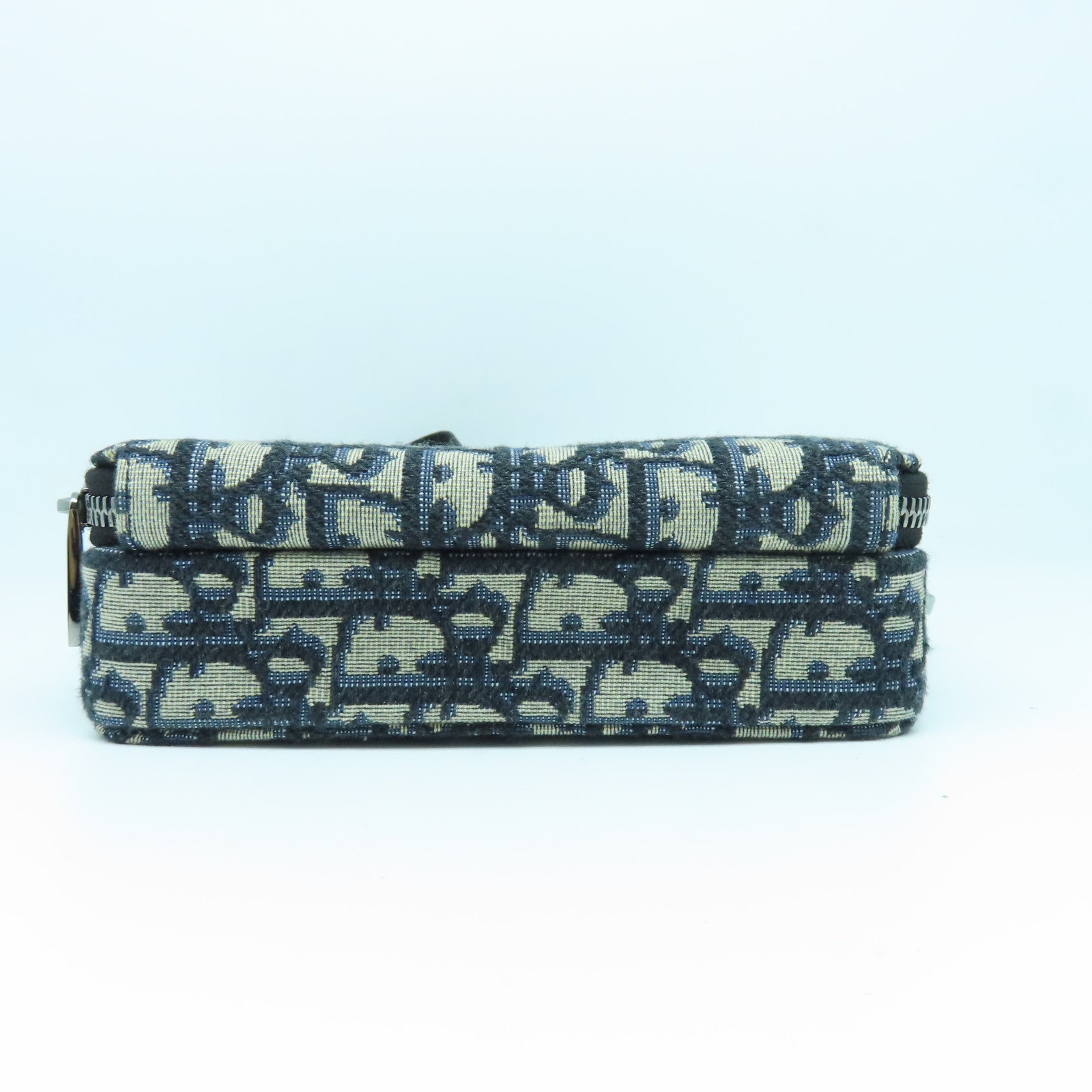 Dior 帆布Pouch With Strap银扣肩背袋蓝色