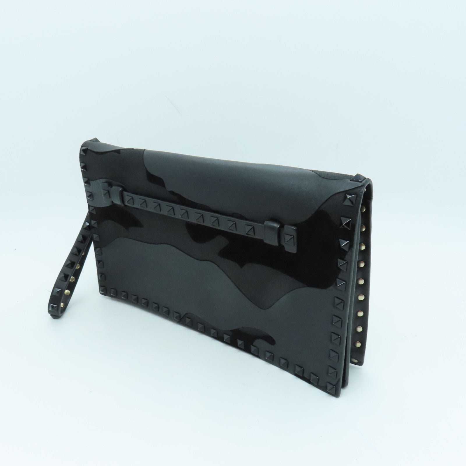 Valentino 牛皮皮革Clutch Bag銀扣手拿包黑色