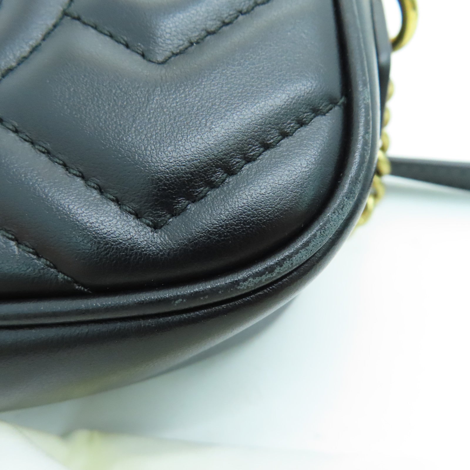 GUCCI 牛皮皮革GG Marmont Mini Shoulder Bag肩背袋金扣黑色