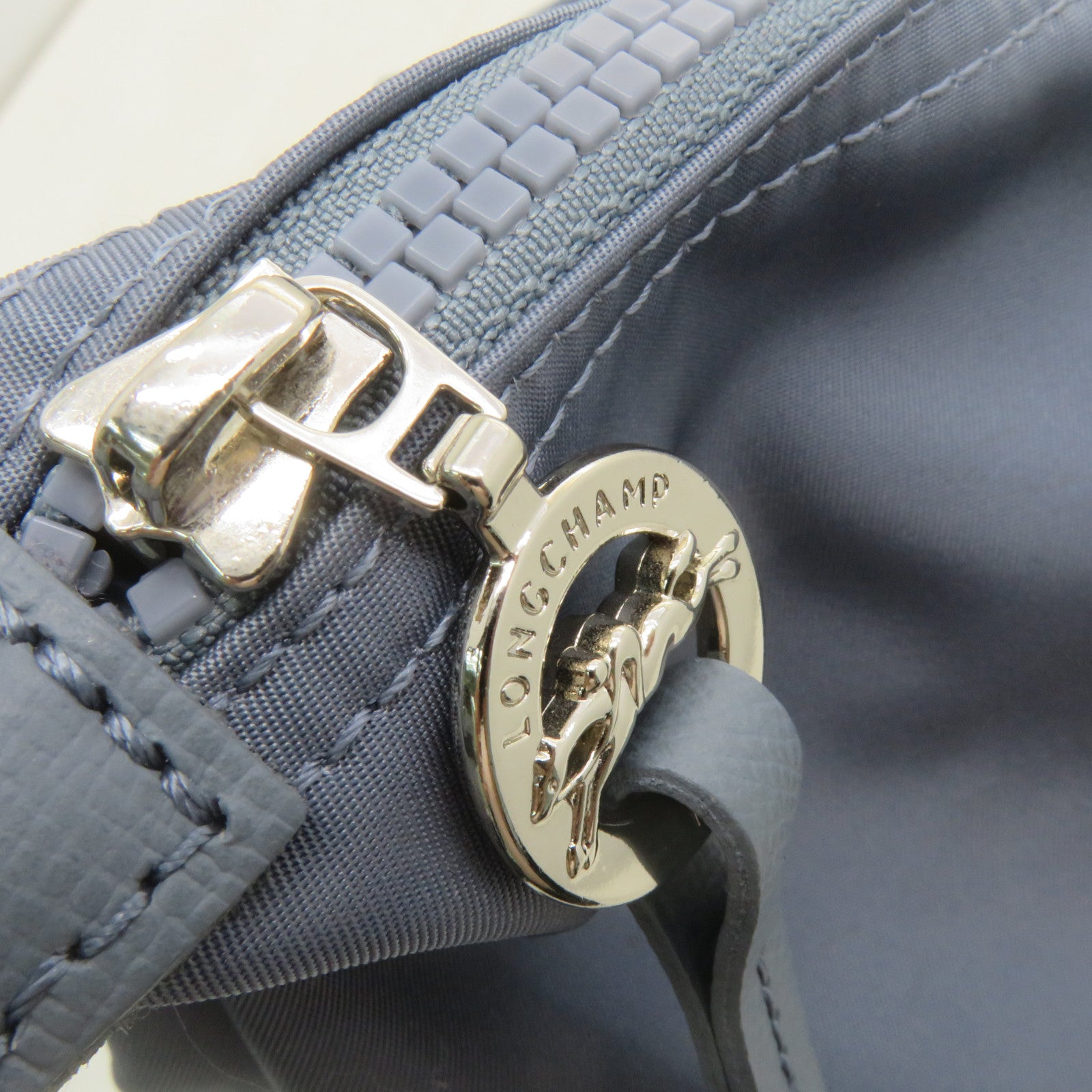 Longchamp 尼龍Shoulder Bag肩背袋藍灰色