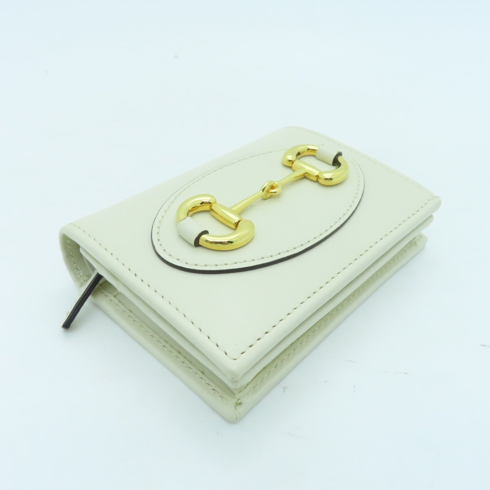 GUCCI cowhide leather Wallet gold buckle wallet white