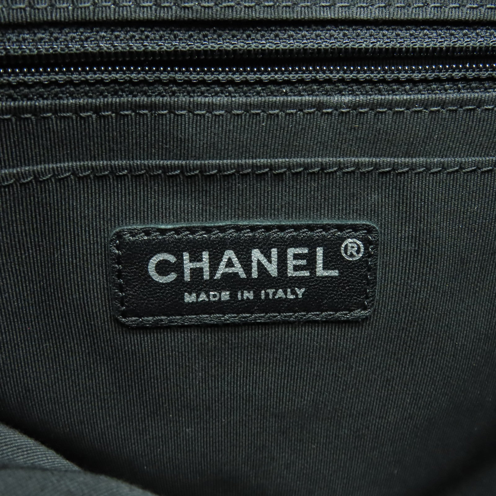 CHANEL 菱格羊皮皮革Backpack銀扣背包黑色