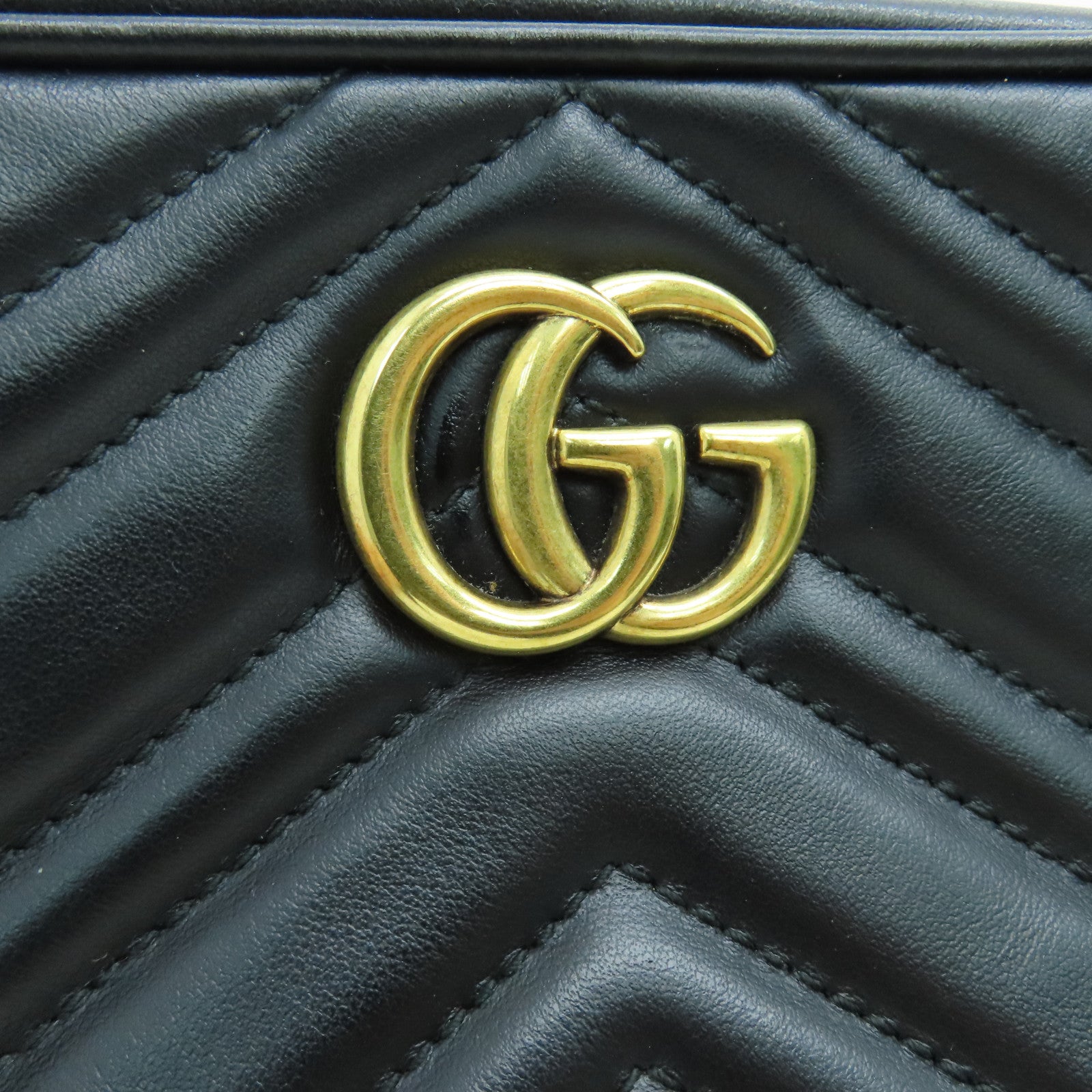GUCCI 牛皮皮革GG Marmont Mini Shoulder Bag肩背袋金扣黑色