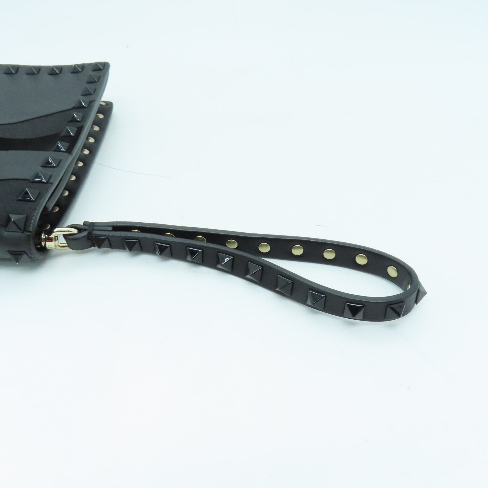 Valentino 牛皮皮革Clutch Bag銀扣手拿包黑色