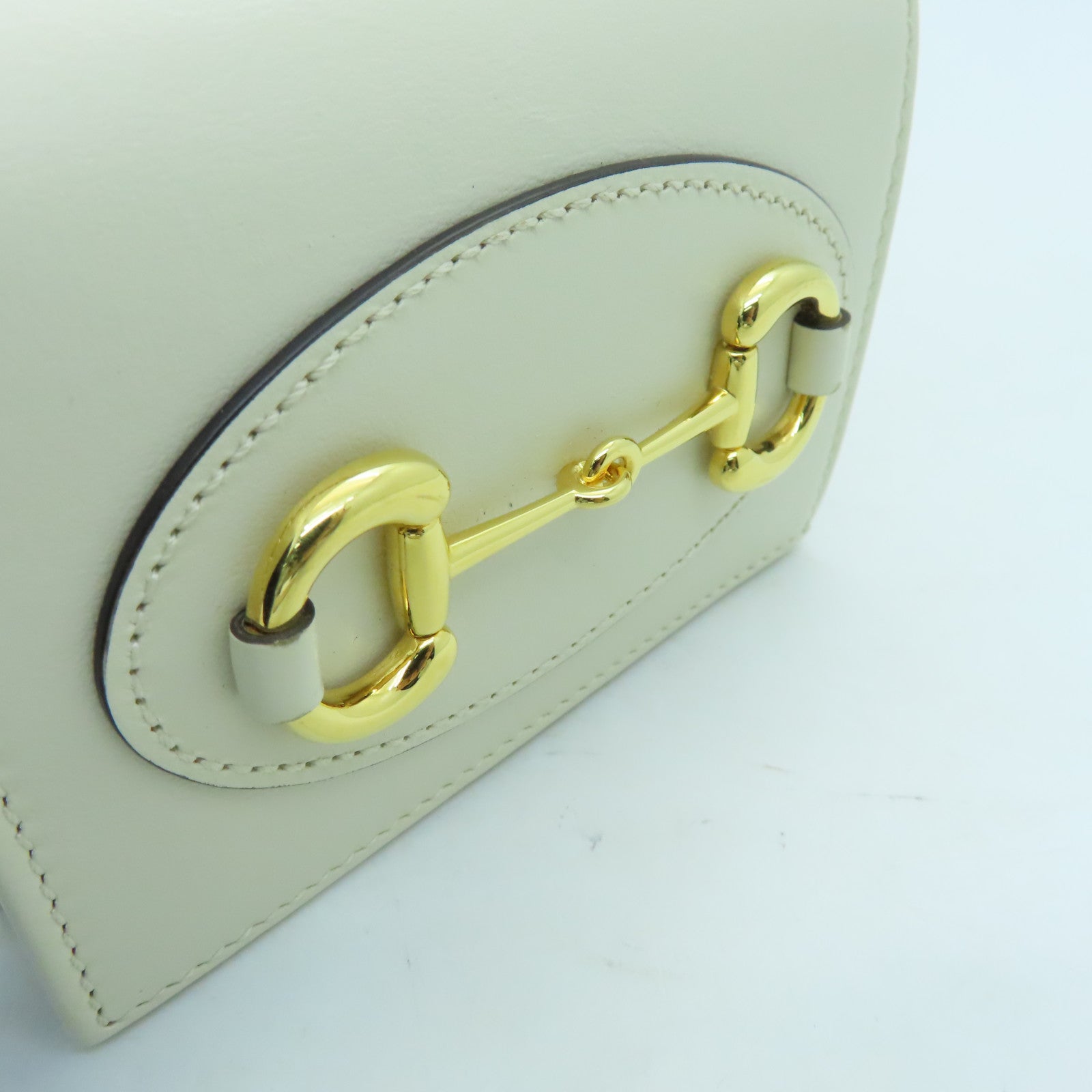 GUCCI cowhide leather Wallet gold buckle wallet white