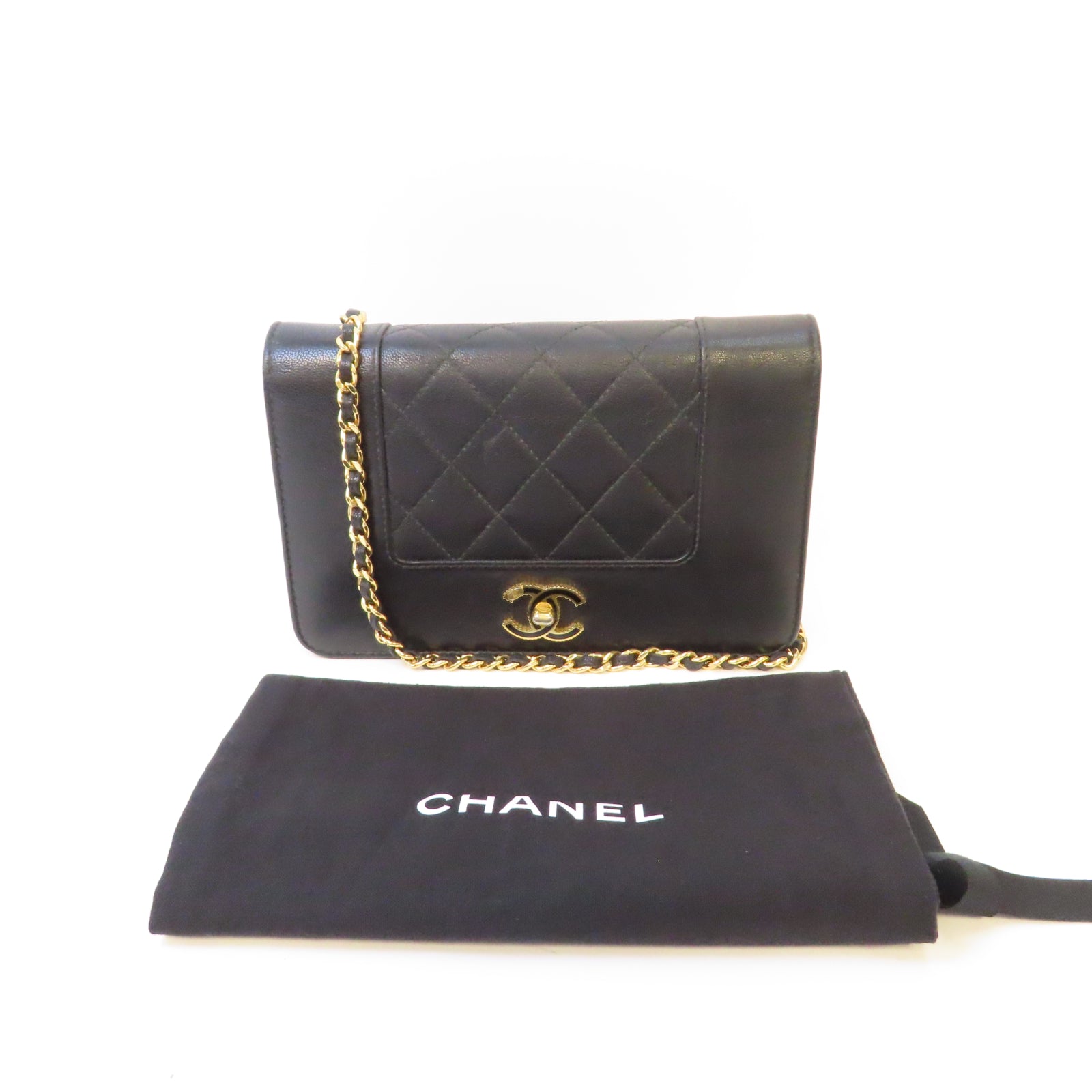 CHANEL 菱格牛皮皮革WOC Wallet On Chain金扣鏈帶肩背袋黑色
