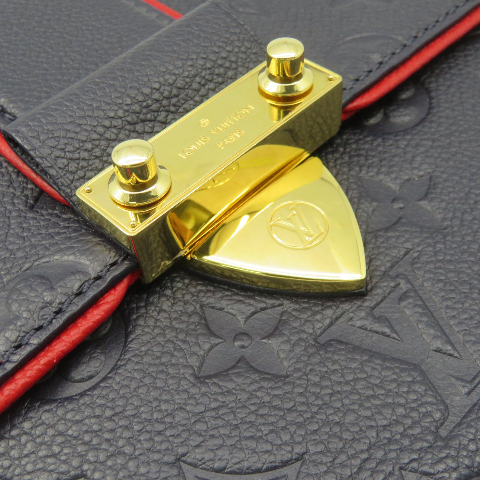 LOUIS VUITTON Mono-Empreinte Saint Sulpice PM Shoulder Bag金扣鏈帶肩背袋寶藍色/紅色