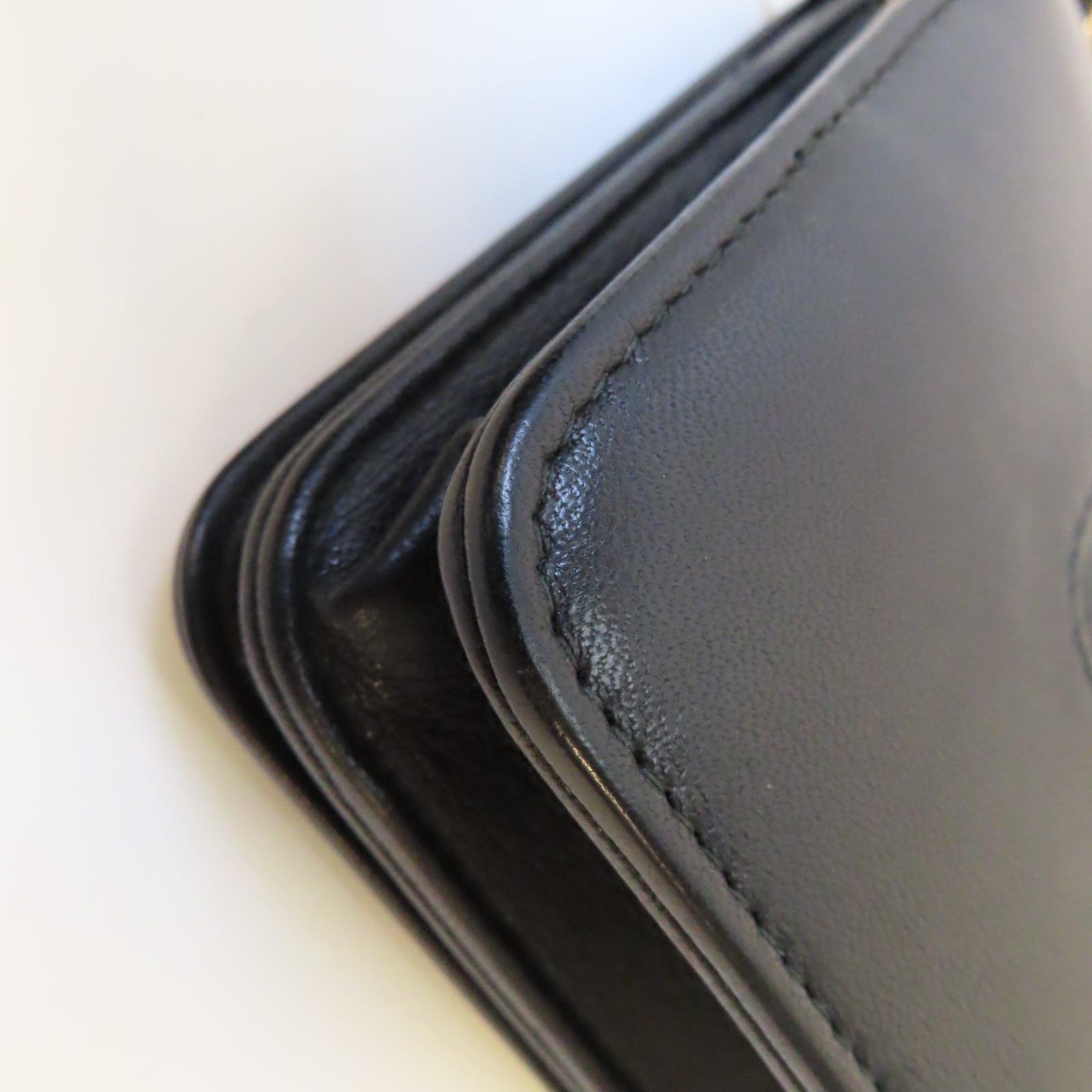 CHANEL 菱格牛皮皮革WOC Wallet On Chain金扣鏈帶肩背袋黑色