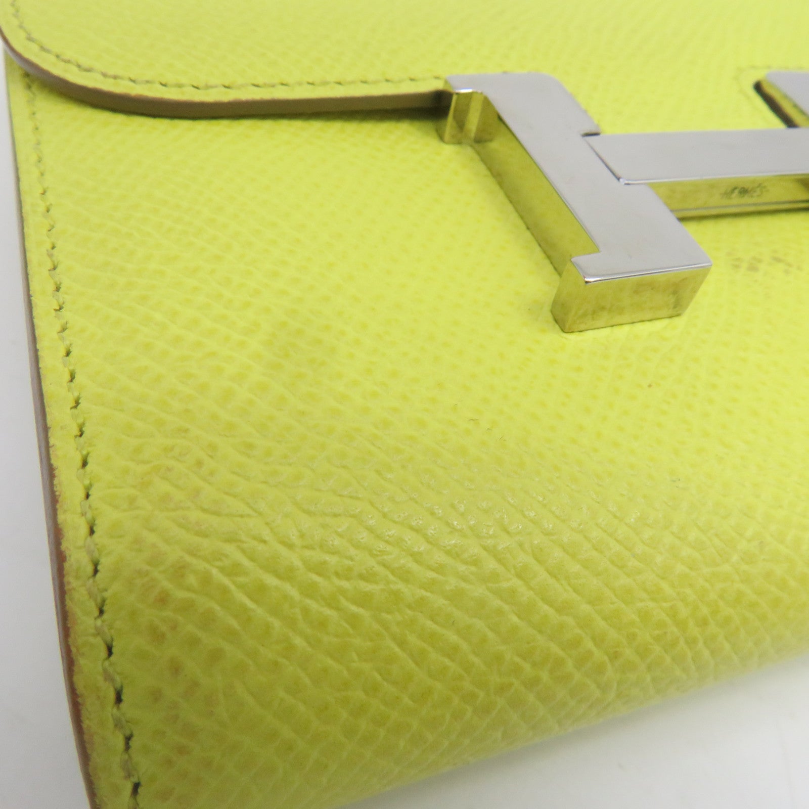 HERMES Epsom皮革Constance Wallet银扣钱包Soufre/柠檬黄