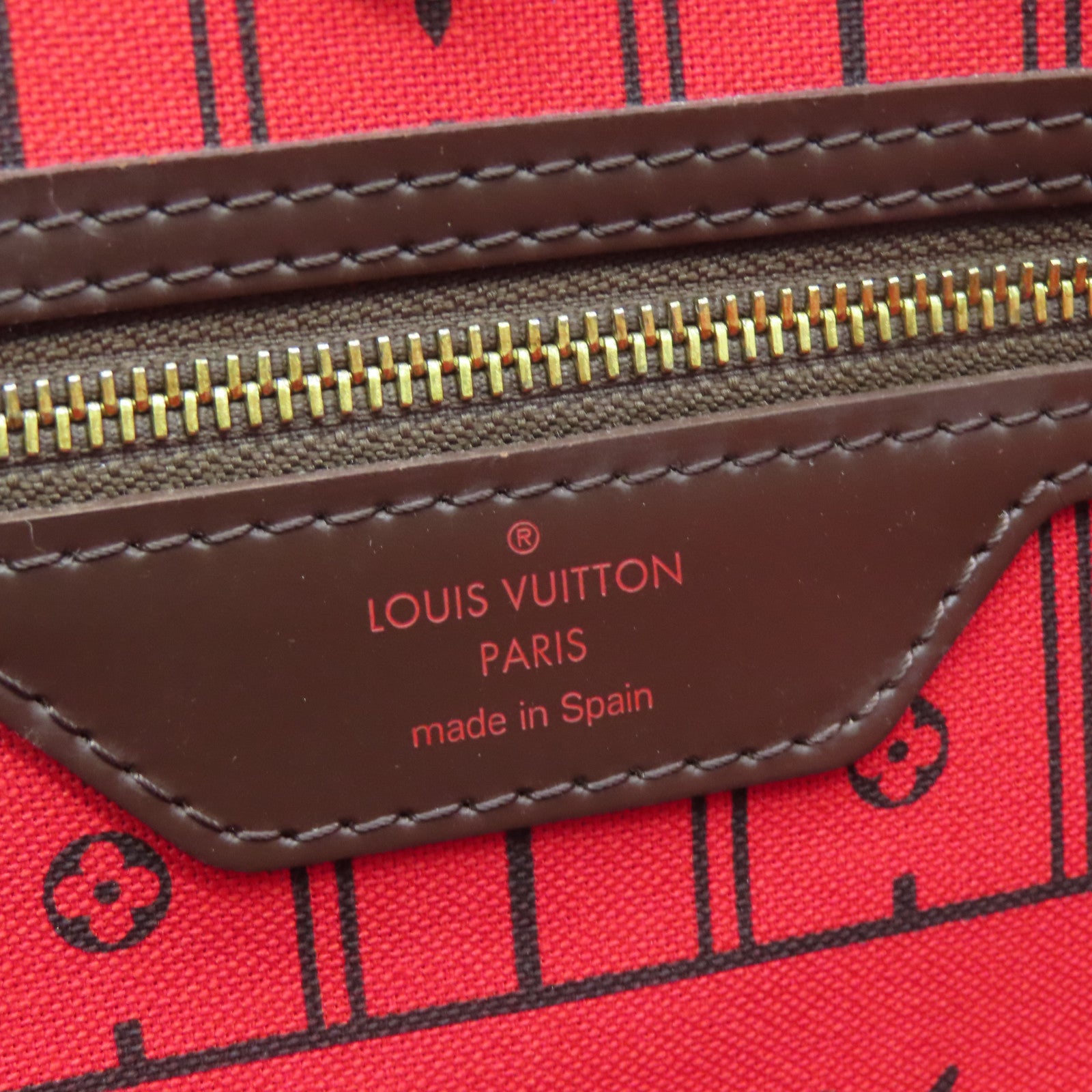LOUIS VUITTON Damier Neverfull MM gold buckle handle bag brown