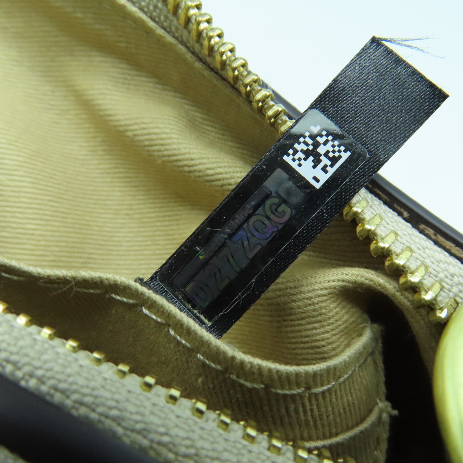 Chloe 牛皮皮革Shoulder Bag金扣手挽肩背兩用袋米色