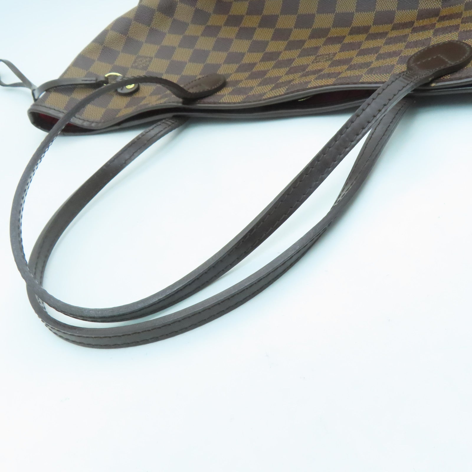 LOUIS VUITTON Damier Neverfull MM gold buckle handle bag brown