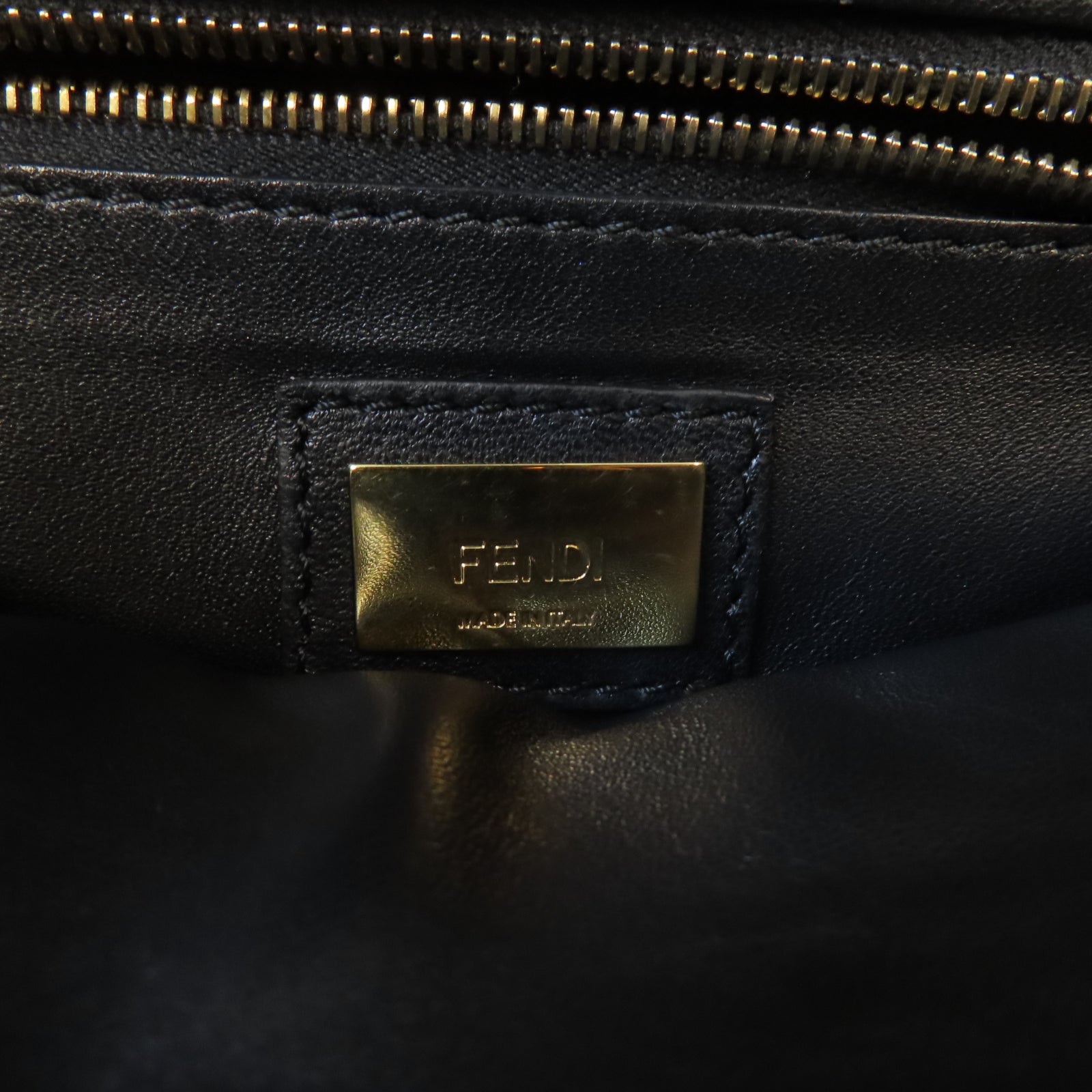 FENDI 羊皮皮革Peekaboo Mini金扣手挽肩背兩用袋黑色