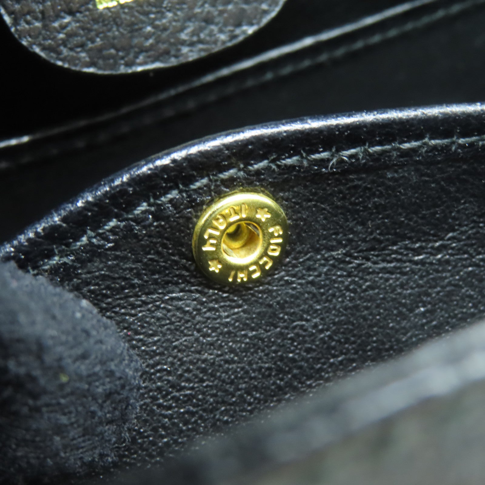 GUCCI 牛皮皮革Vintage Bamboo Bag金扣手挽肩背兩用袋黑色