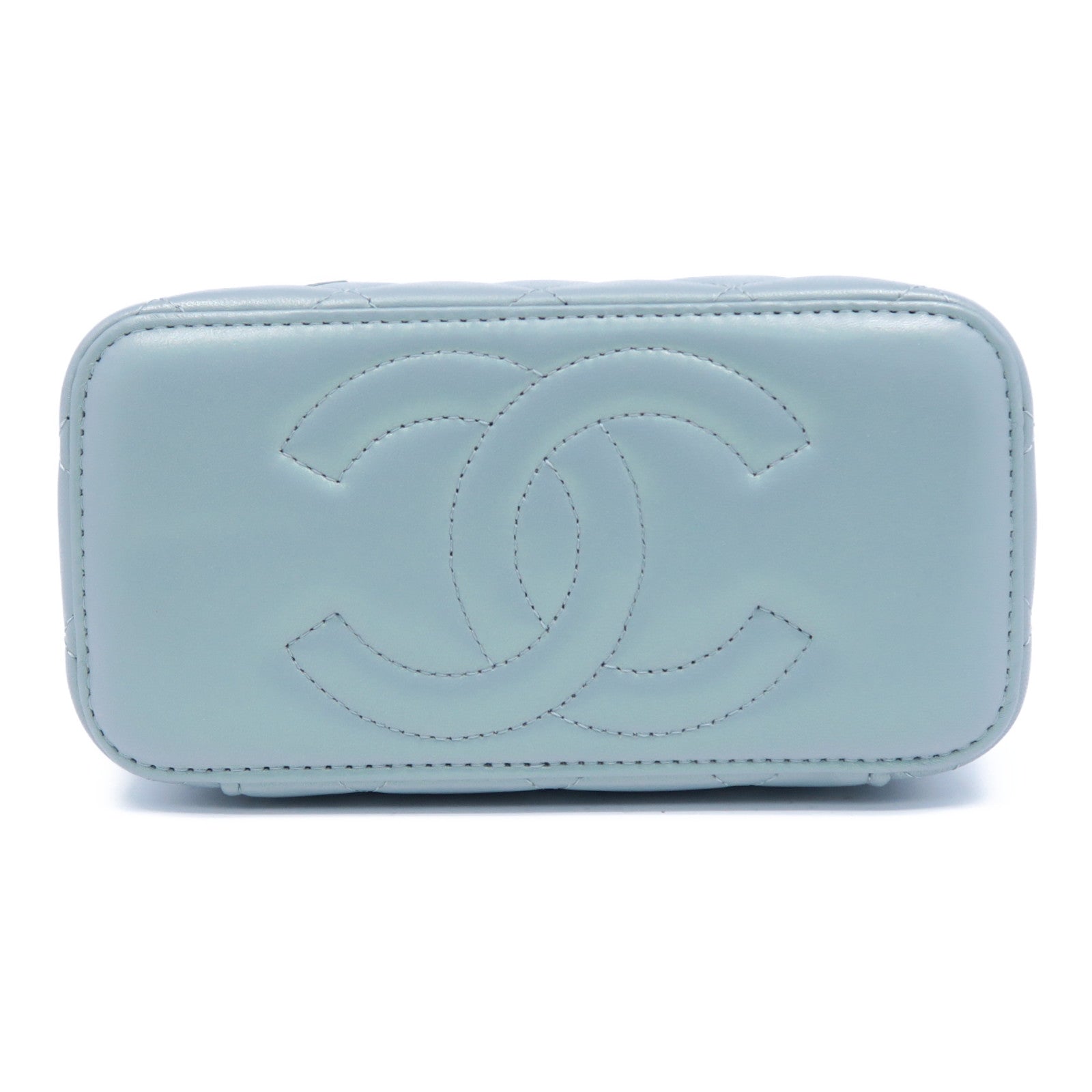 CHANEL 菱格羊皮皮革Vanity Case金扣鏈帶肩背袋淺藍色