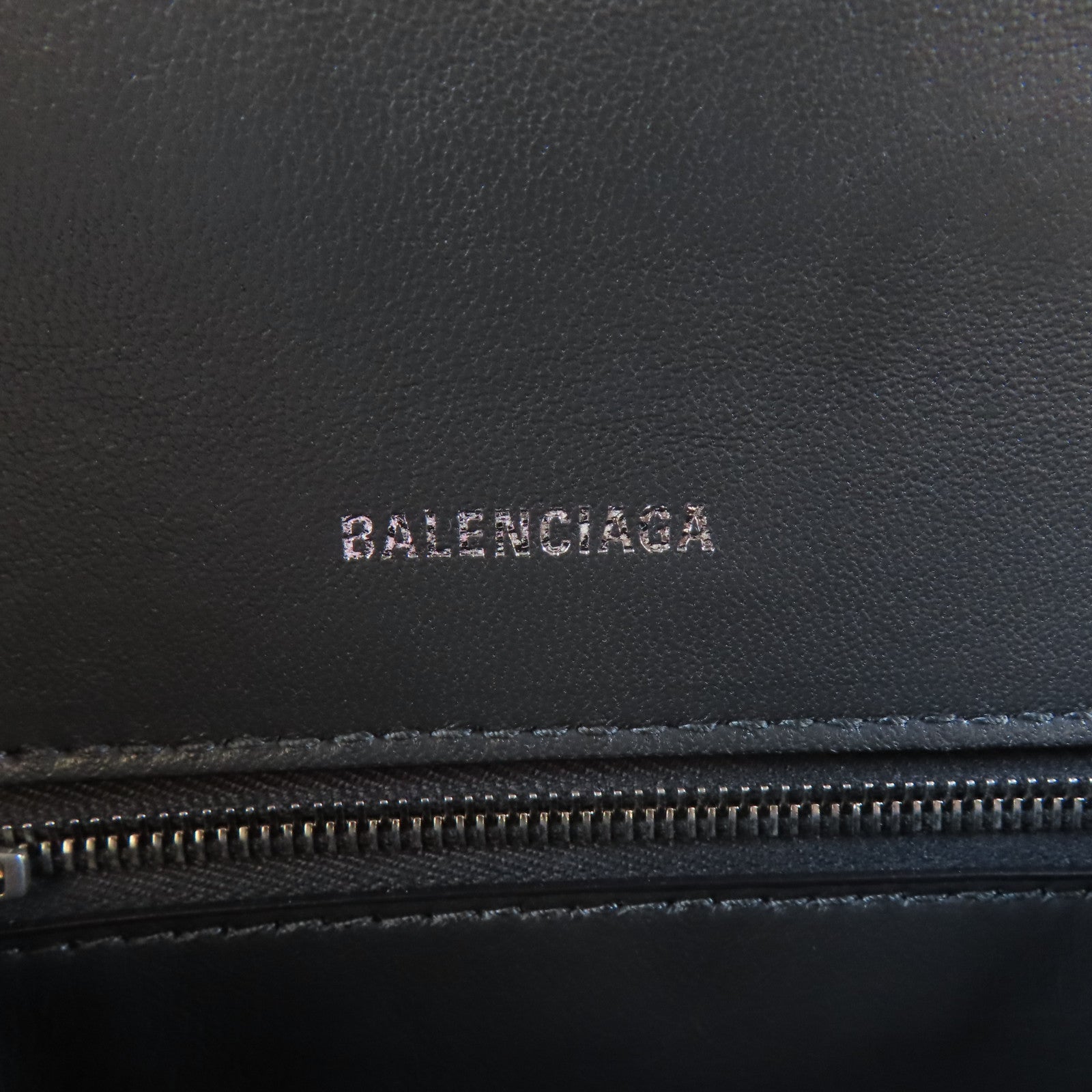 BALENCIAGA 牛皮皮革Hourglass Small銀扣手挽肩背兩用袋黑色/灰色
