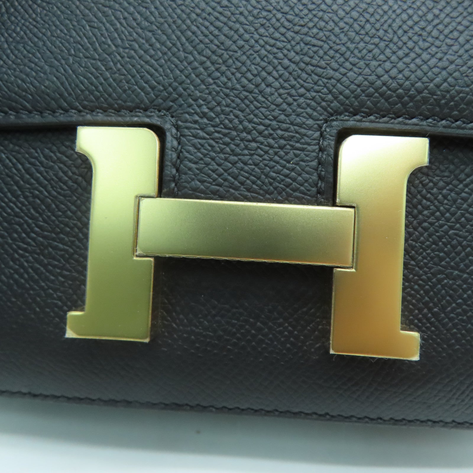 HERMES Epsom皮革Constance Mini金扣肩背袋Noir/黑色